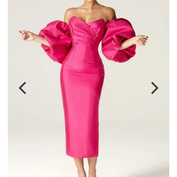 Hot pink dress - Picture 2 of 4